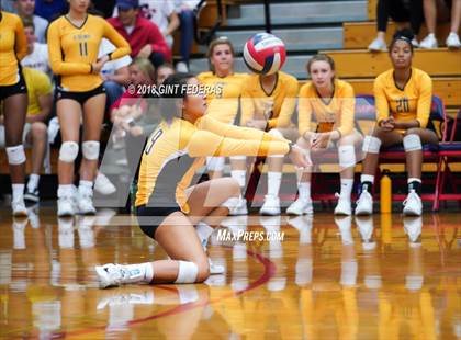 Thumbnail 3 in Bishop O'Dowd @ Campolindo photogallery.