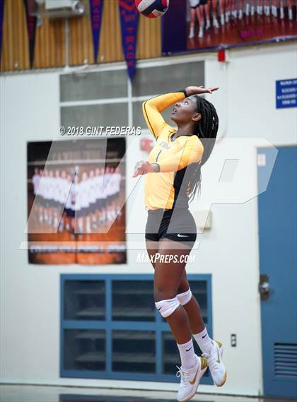 Thumbnail 2 in Bishop O'Dowd @ Campolindo photogallery.