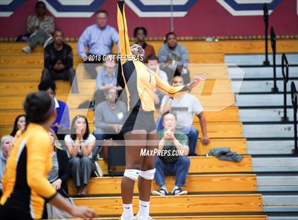 Thumbnail 2 in Bishop O'Dowd @ Campolindo photogallery.