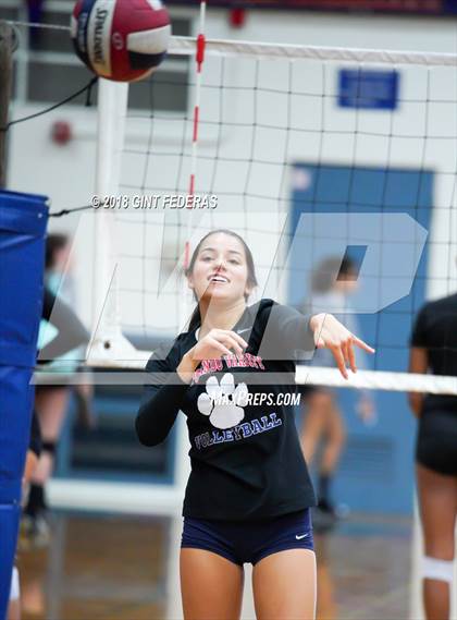 Thumbnail 3 in Bishop O'Dowd @ Campolindo photogallery.