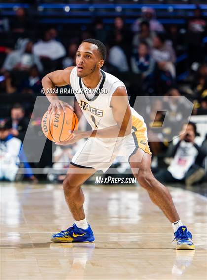 Thumbnail 2 in Goldsboro vs Farmville Central (NCHSAA 2A Regional Final) photogallery.