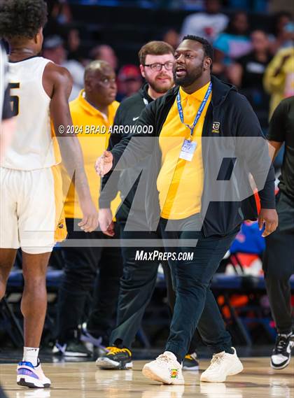 Thumbnail 3 in Goldsboro vs Farmville Central (NCHSAA 2A Regional Final) photogallery.