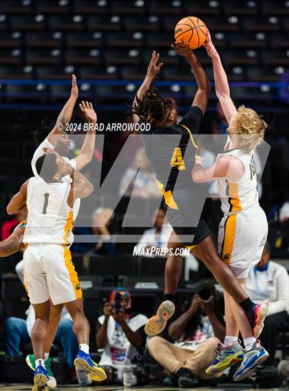 Thumbnail 1 in Goldsboro vs Farmville Central (NCHSAA 2A Regional Final) photogallery.
