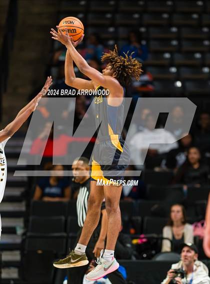 Thumbnail 2 in Goldsboro vs Farmville Central (NCHSAA 2A Regional Final) photogallery.