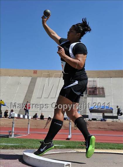 Thumbnail 3 in Sacramento Meet of Champions (Girls Shot Put) photogallery.