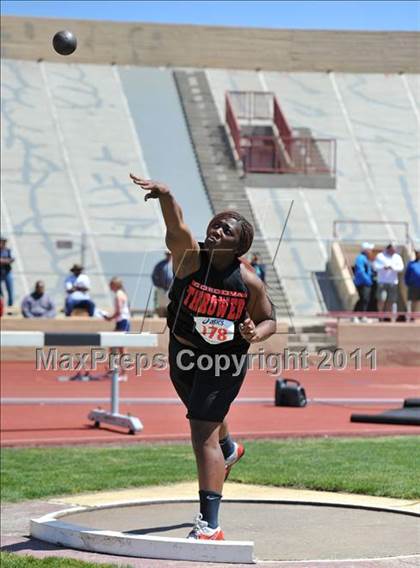 Thumbnail 2 in Sacramento Meet of Champions (Girls Shot Put) photogallery.