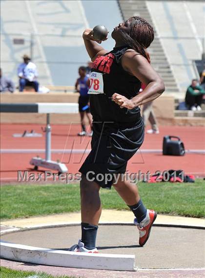 Thumbnail 3 in Sacramento Meet of Champions (Girls Shot Put) photogallery.