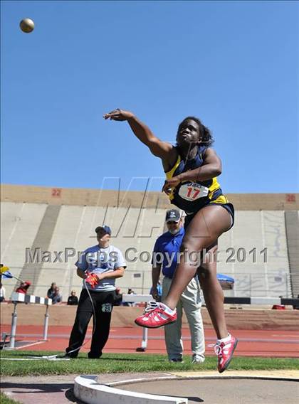 Thumbnail 2 in Sacramento Meet of Champions (Girls Shot Put) photogallery.