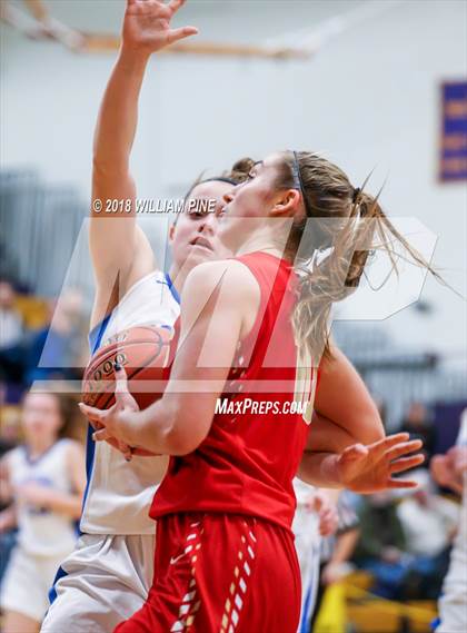 Thumbnail 3 in Saratoga Springs vs. Holy Redeemer (Amsterdam Holiday College Showcase) photogallery.