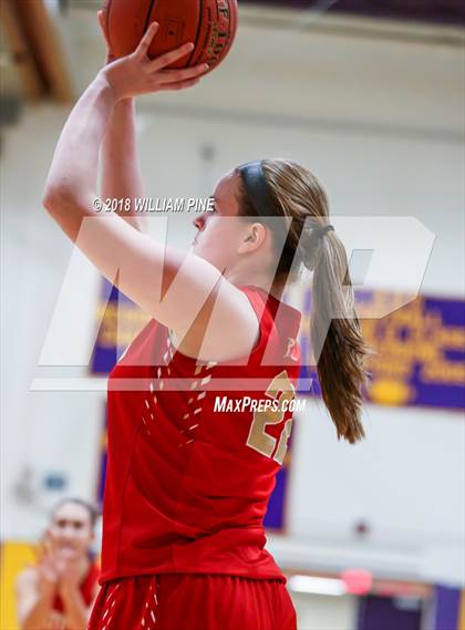 Thumbnail 3 in Saratoga Springs vs. Holy Redeemer (Amsterdam Holiday College Showcase) photogallery.