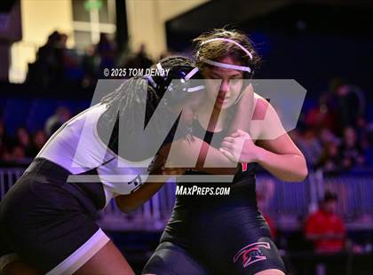 Thumbnail 3 in UIL Wrestling 6A Finals (138 lb - 235 lb) photogallery.