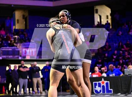 Thumbnail 1 in UIL Wrestling 6A Finals (138 lb - 235 lb) photogallery.
