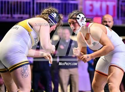 Thumbnail 2 in UIL Wrestling 6A Finals (138 lb - 235 lb) photogallery.