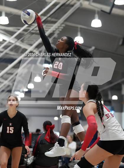 Thumbnail 2 in St. John's vs. Second Baptist (Aggieland Come and Take It Regional Showdown) photogallery.