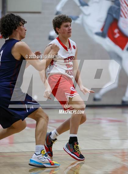 Thumbnail 3 in Cherokee Trail @ Regis Jesuit photogallery.