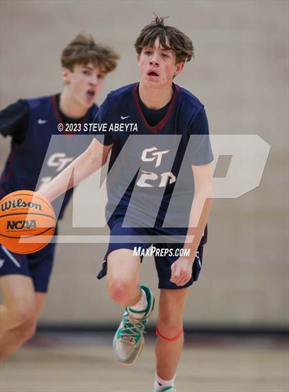 Thumbnail 3 in Cherokee Trail @ Regis Jesuit photogallery.