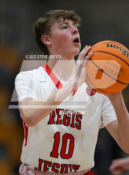 Thumbnail 3 in Cherokee Trail @ Regis Jesuit photogallery.