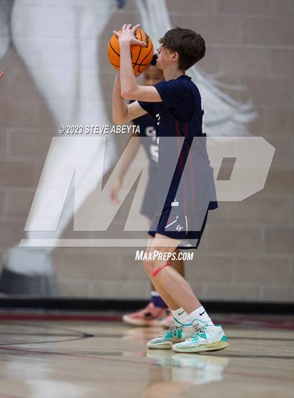 Thumbnail 1 in Cherokee Trail @ Regis Jesuit photogallery.