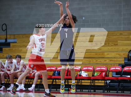 Thumbnail 2 in Cherokee Trail @ Regis Jesuit photogallery.