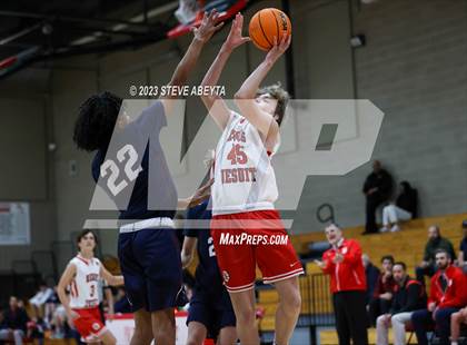 Thumbnail 2 in Cherokee Trail @ Regis Jesuit photogallery.