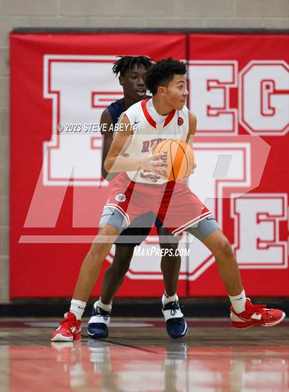 Thumbnail 1 in Cherokee Trail @ Regis Jesuit photogallery.
