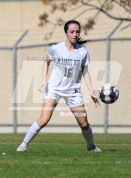 Thumbnail 1 in Incarnate Word vs East Central (NEISD Soccer Showcase) photogallery.