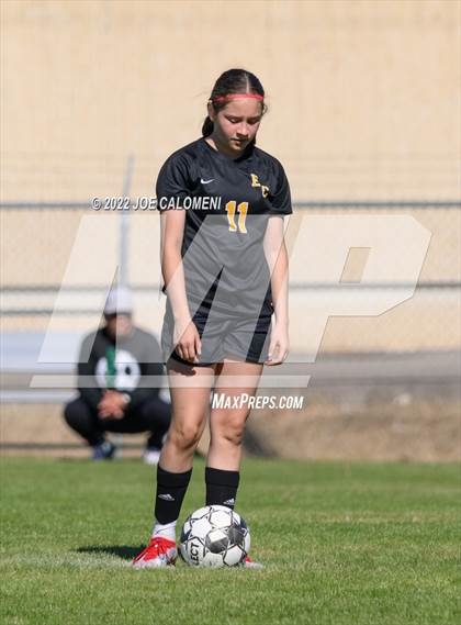 Thumbnail 2 in Incarnate Word vs East Central (NEISD Soccer Showcase) photogallery.