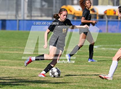 Thumbnail 2 in Incarnate Word vs East Central (NEISD Soccer Showcase) photogallery.