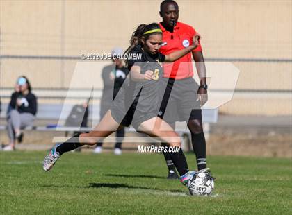 Thumbnail 2 in Incarnate Word vs East Central (NEISD Soccer Showcase) photogallery.
