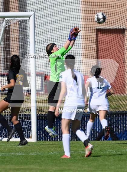 Thumbnail 1 in Incarnate Word vs East Central (NEISD Soccer Showcase) photogallery.