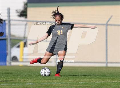 Thumbnail 1 in Incarnate Word vs East Central (NEISD Soccer Showcase) photogallery.