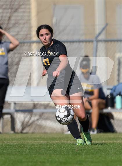 Thumbnail 1 in Incarnate Word vs East Central (NEISD Soccer Showcase) photogallery.