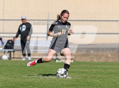 Thumbnail 2 in Incarnate Word vs East Central (NEISD Soccer Showcase) photogallery.
