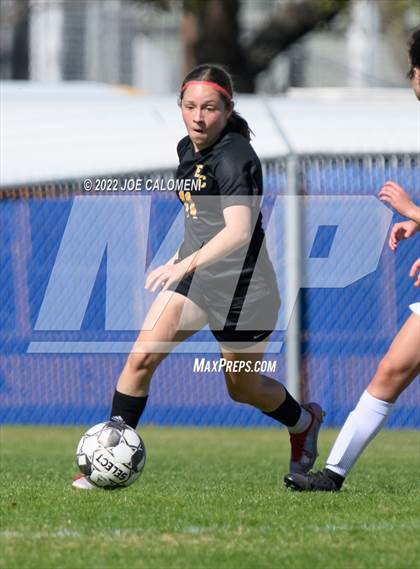 Thumbnail 2 in Incarnate Word vs East Central (NEISD Soccer Showcase) photogallery.
