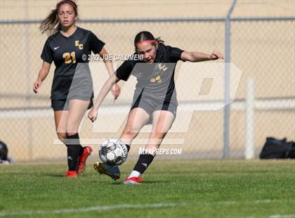 Thumbnail 3 in Incarnate Word vs East Central (NEISD Soccer Showcase) photogallery.