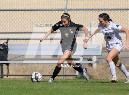 Thumbnail 1 in Incarnate Word vs East Central (NEISD Soccer Showcase) photogallery.