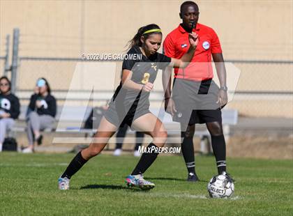 Thumbnail 1 in Incarnate Word vs East Central (NEISD Soccer Showcase) photogallery.