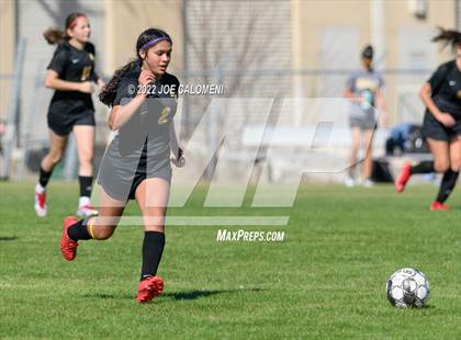 Thumbnail 3 in Incarnate Word vs East Central (NEISD Soccer Showcase) photogallery.