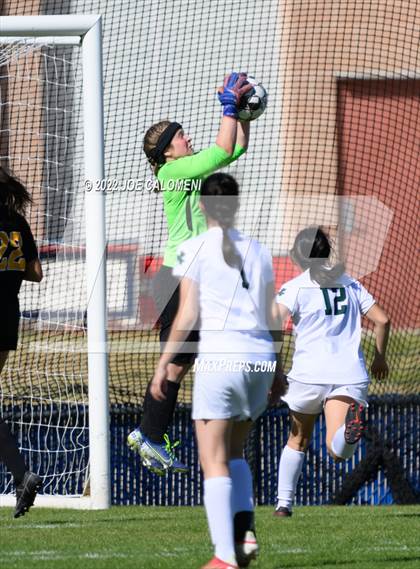 Thumbnail 3 in Incarnate Word vs East Central (NEISD Soccer Showcase) photogallery.
