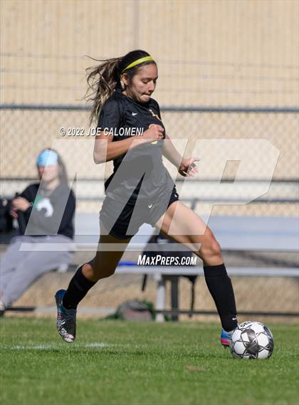 Thumbnail 1 in Incarnate Word vs East Central (NEISD Soccer Showcase) photogallery.