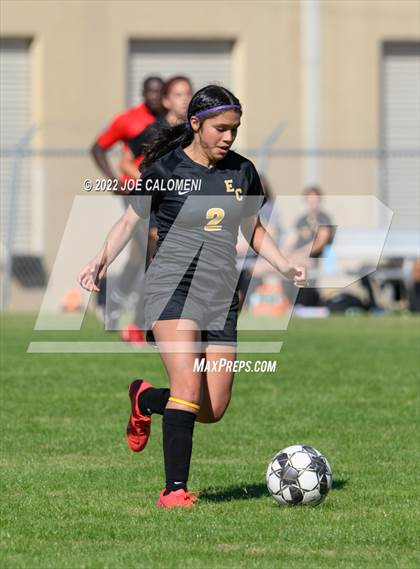 Thumbnail 3 in Incarnate Word vs East Central (NEISD Soccer Showcase) photogallery.