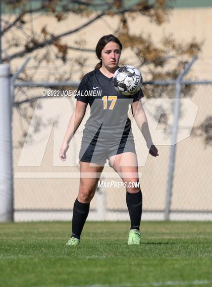 Thumbnail 3 in Incarnate Word vs East Central (NEISD Soccer Showcase) photogallery.