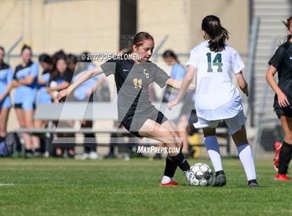 Thumbnail 2 in Incarnate Word vs East Central (NEISD Soccer Showcase) photogallery.