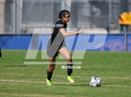 Thumbnail 3 in Incarnate Word vs East Central (NEISD Soccer Showcase) photogallery.