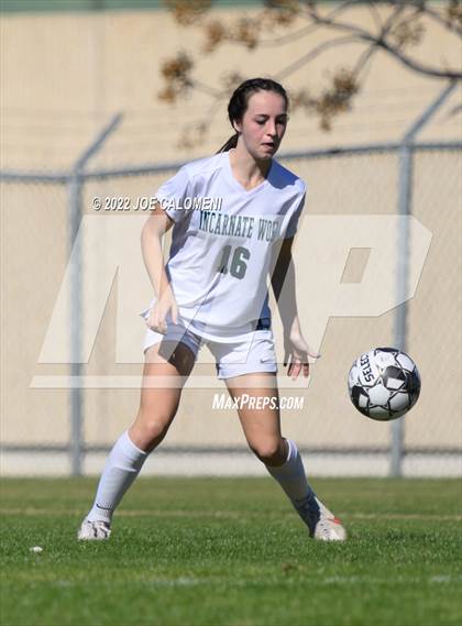 Thumbnail 2 in Incarnate Word vs East Central (NEISD Soccer Showcase) photogallery.
