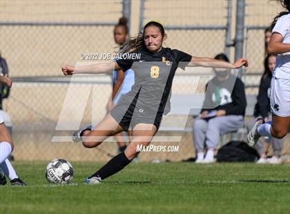 Thumbnail 1 in Incarnate Word vs East Central (NEISD Soccer Showcase) photogallery.