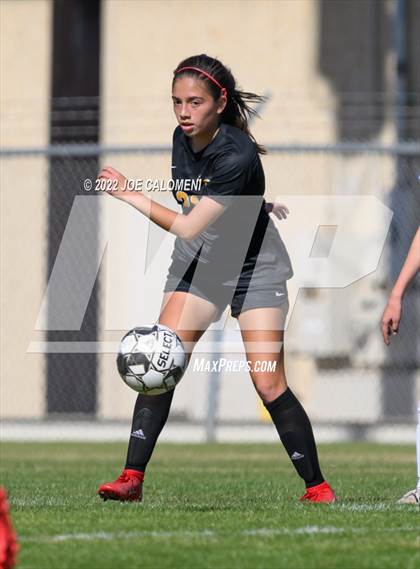 Thumbnail 3 in Incarnate Word vs East Central (NEISD Soccer Showcase) photogallery.