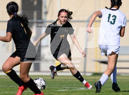 Thumbnail 2 in Incarnate Word vs East Central (NEISD Soccer Showcase) photogallery.
