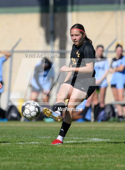 Thumbnail 1 in Incarnate Word vs East Central (NEISD Soccer Showcase) photogallery.