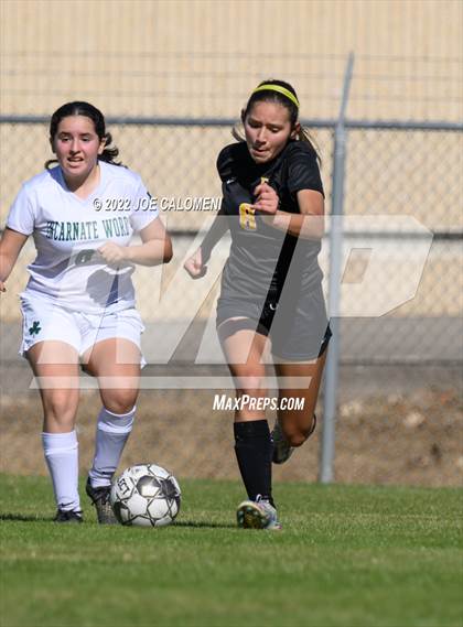 Thumbnail 1 in Incarnate Word vs East Central (NEISD Soccer Showcase) photogallery.
